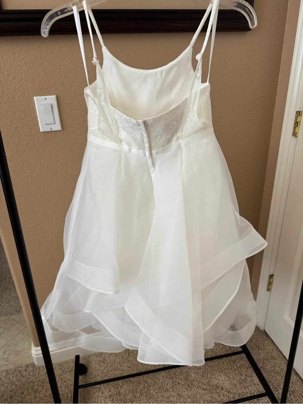 David's Bridal White Lace Bodice Organza Girls' Formal Dress, size 6 - Picture 2 of 5